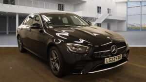 MERCEDES E300 DE 22 PLATE